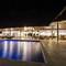 Отель KonoKono Beach Resort