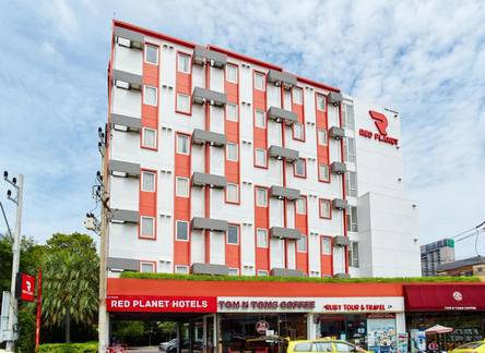 Отель Red Planet Pattaya