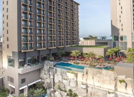 Отель Mercure Pattaya Ocean Resort
