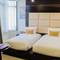 Отель Holiday Beach Danang Hotel & Spa