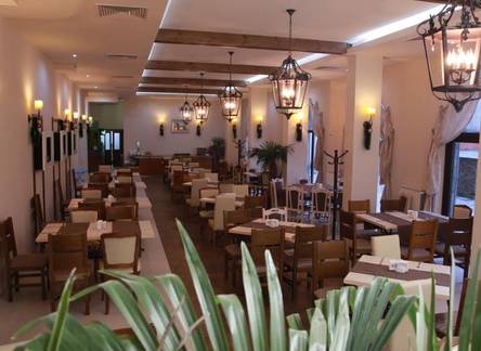 Отель Hotel Zara