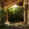 Отель Tonys Villas & Resort