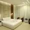 Отель OYO 137 Clifton International Hotel