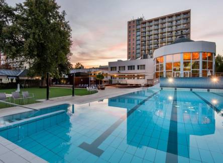 Отель Baratsag Spa