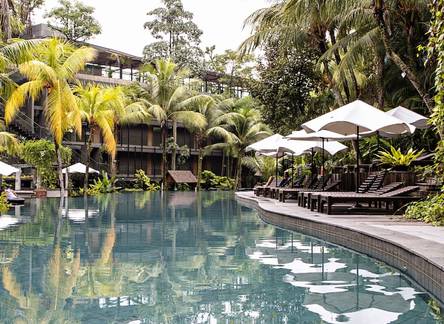 Отель Siloso Beach Resort Sentosa