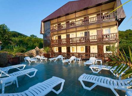 Отель Guesthouse Kolumb