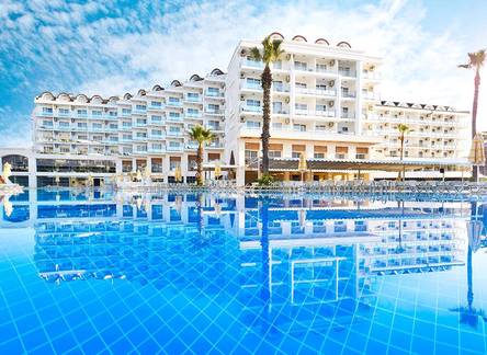 Отель SunConnect Grand Ideal Premium