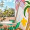 Отель The Caravan Bed & Breakfast