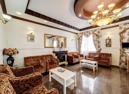 Отель Hotel Gold (Голд)