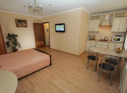 Отель Apartment Na Chernyshevskogo 199