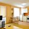 Отель Apartment Na Volzhskoy 2/10