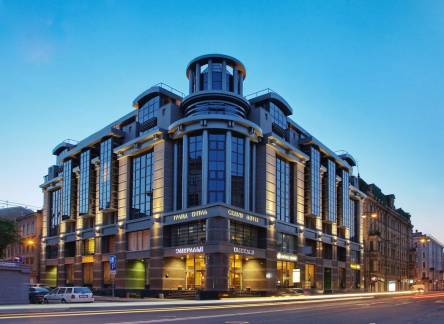 Отель Grand Hotel Emerald