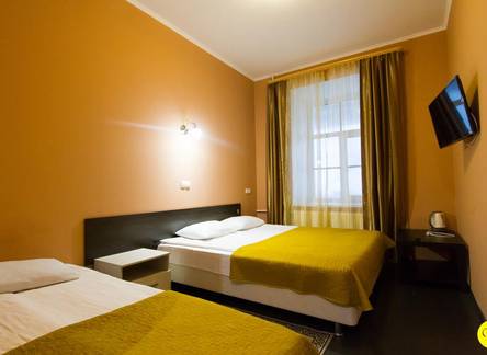 Отель Yellow Hotel