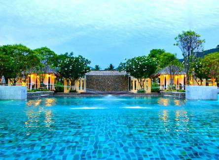 Отель Koh Chang Tropicana Beach Resort & Spa