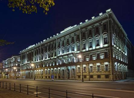 Отель The Bridge Hotel