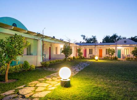 Отель Kefi Beach & Suites