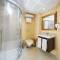 Отель Ideal Piccolo Hotel