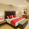 Отель Ladies Beach Residence