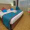 Отель CRYSTAL DE LUXE Resort & SPA