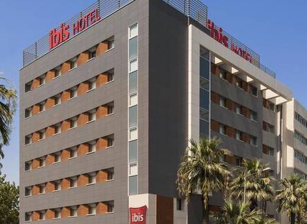 Отель Ibis Izmir Alsancak