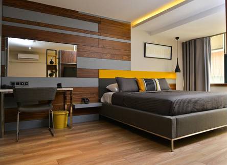 Отель Spil Suites