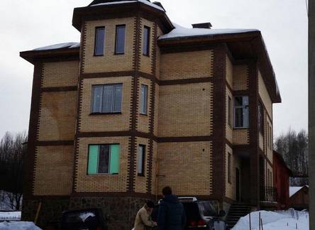 Отель Holiday Home Na Revolyutsionnoy