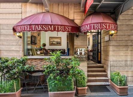 Отель Taksim Trust Hotel