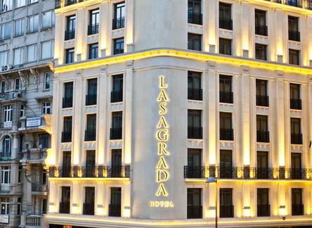 Отель Lasagrada Hotel