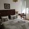 Отель The White Swan Suites Beyoglu