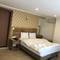 Отель Hotel Real Life
