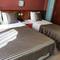 Отель Hotel Falcon