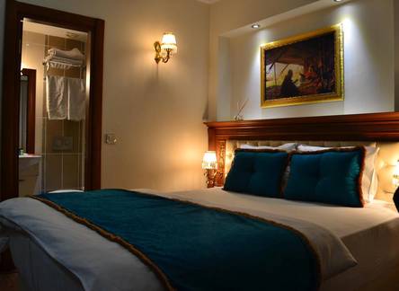 Отель Blue Istanbul Suites