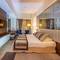Отель Pera Center Hotel Spa