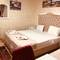 Отель Alhambra Apart Hotel