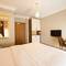 Отель Zendy Suite Hotel