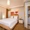 Отель Zendy Suite Hotel