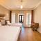 Отель Zendy Suite Hotel