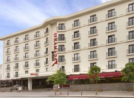 Отель Ramada by Wyndham Istanbul Florya
