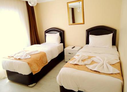 Отель Tolga Hotel