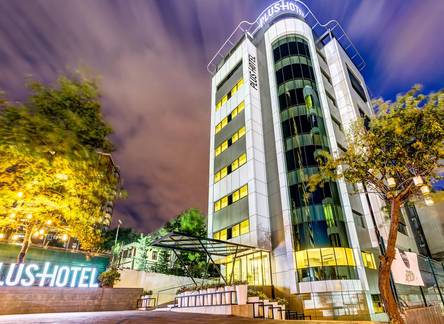 Отель Plus Hotel Bostanci Atasehir