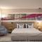 Отель Delta Hotels by Marriott Istanbul Levent