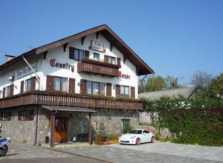 Отель Country House (Кантри-Новинки) гостевой дом