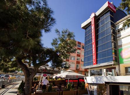 Отель Le Marde Hotel