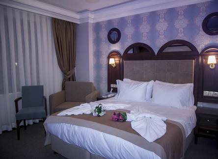 Отель Golden Pen Hotel