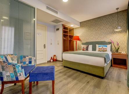 Отель Sometimes Hotel