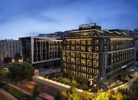 Отель DoubleTree by Hilton Istanbul - Piyalepasa