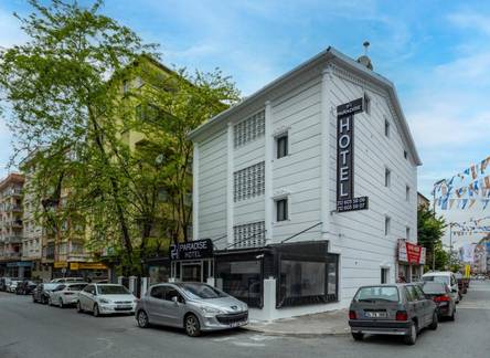 Отель Paradise Airport Hotel