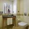 Отель Hampton by Hilton Istanbul Atakoy