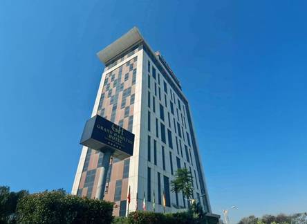 Отель Grand Harilton Hotel