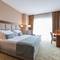 Отель Clarion Hotel Istanbul Mahmutbey
